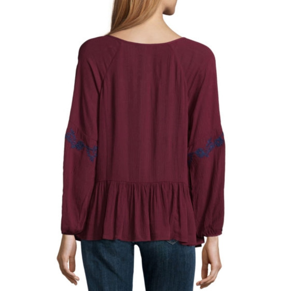 Liz Claiborne 3/4 Sleeve Peasant Top - Picture 2 of 2